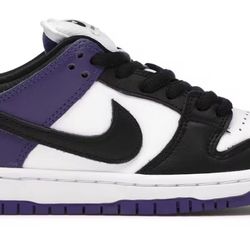 Nike dunk low court purple size 4 men’s