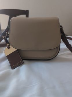 Marc Jacobs purse in good condition