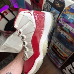 Jordan 11 Cherry