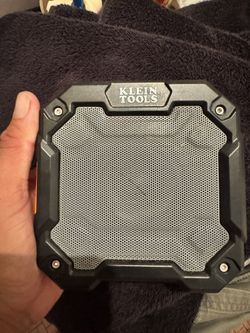 Klein Bluetooth Speaker