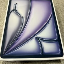 New Open box Apple iPad Air M3 13” Space Gray Work 256gb AppleCare Eligible 
