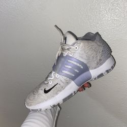 NIKE KD ‘ HOME’ Basketball Shoes 