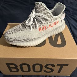 Yeezy Boost 350 V2