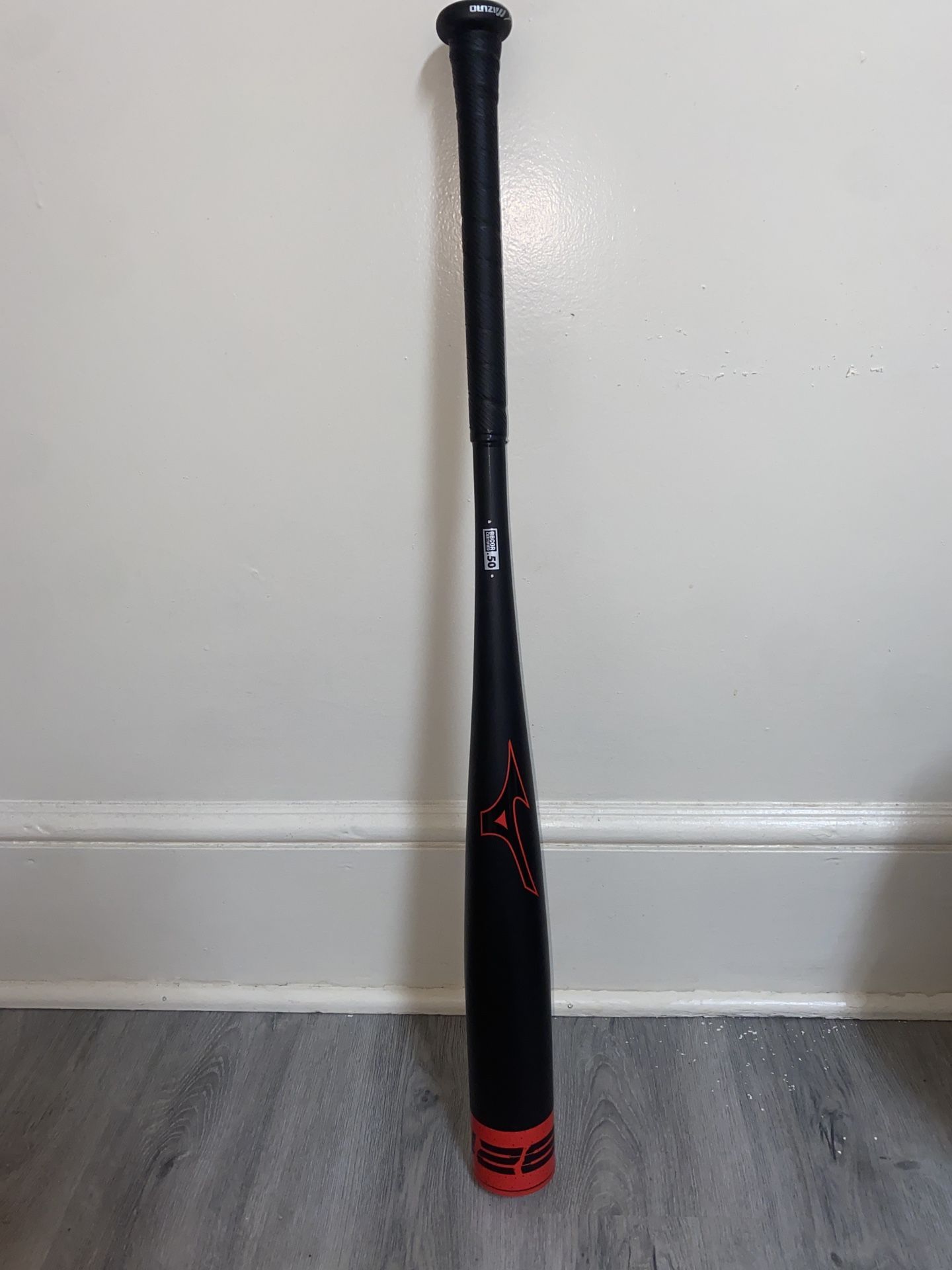 Mizuno Hot Metal 1-piece BBCOR Baseball Bat (33/30) Never Used
