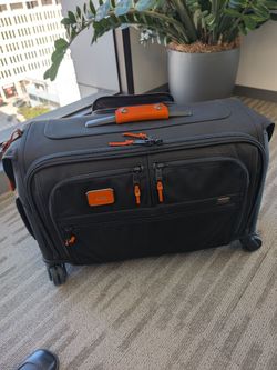 Tumi Alpha 3 Garment 4 Wheeled Carry On (Orange Accents)