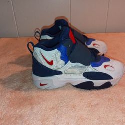 Nike Air Max Speed Turf Sneakers