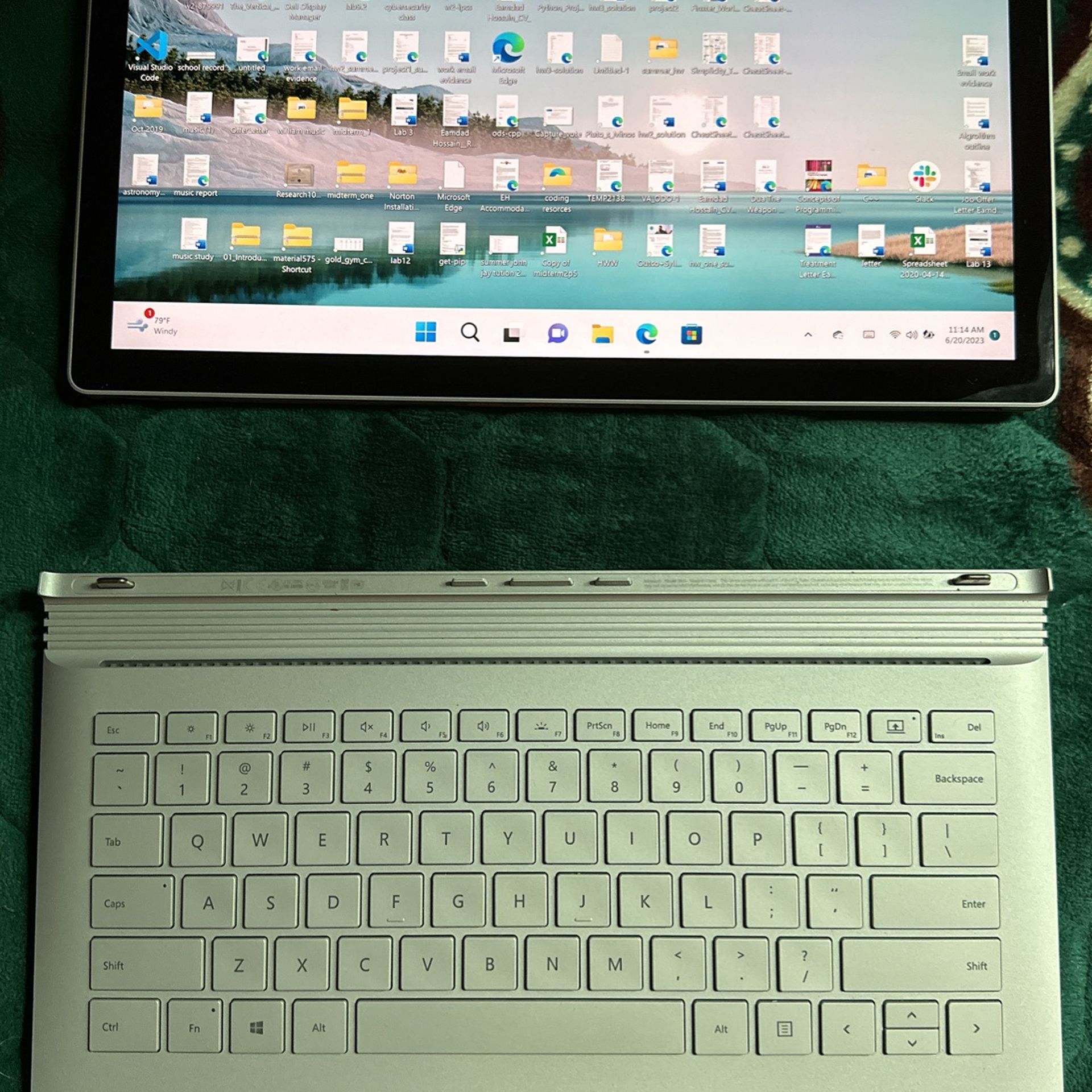 Brand New Condition Surface Book 2