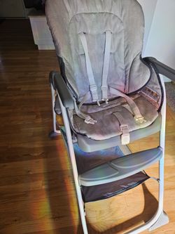 Graco Slim Snacker High Chair