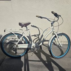 Schwinn Beach Cruiser