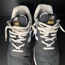 New Balance Sneakers 