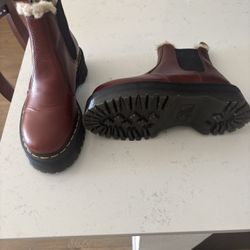 Dr Marten Boots