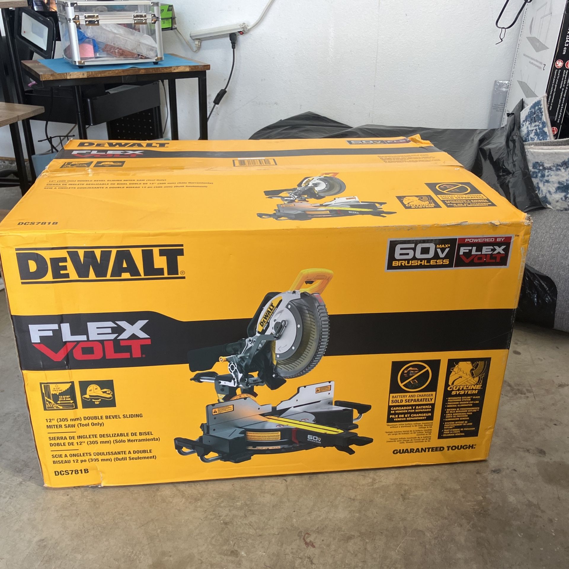 Dewalt Flexvolt 12” Double Bevel Sliding Miter Saw (TOOL ONLY)