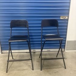 2 foldable high chairs