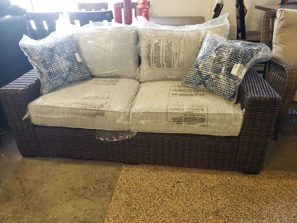 New outdoor patio furniture deep seat loveseat tax included delivery available