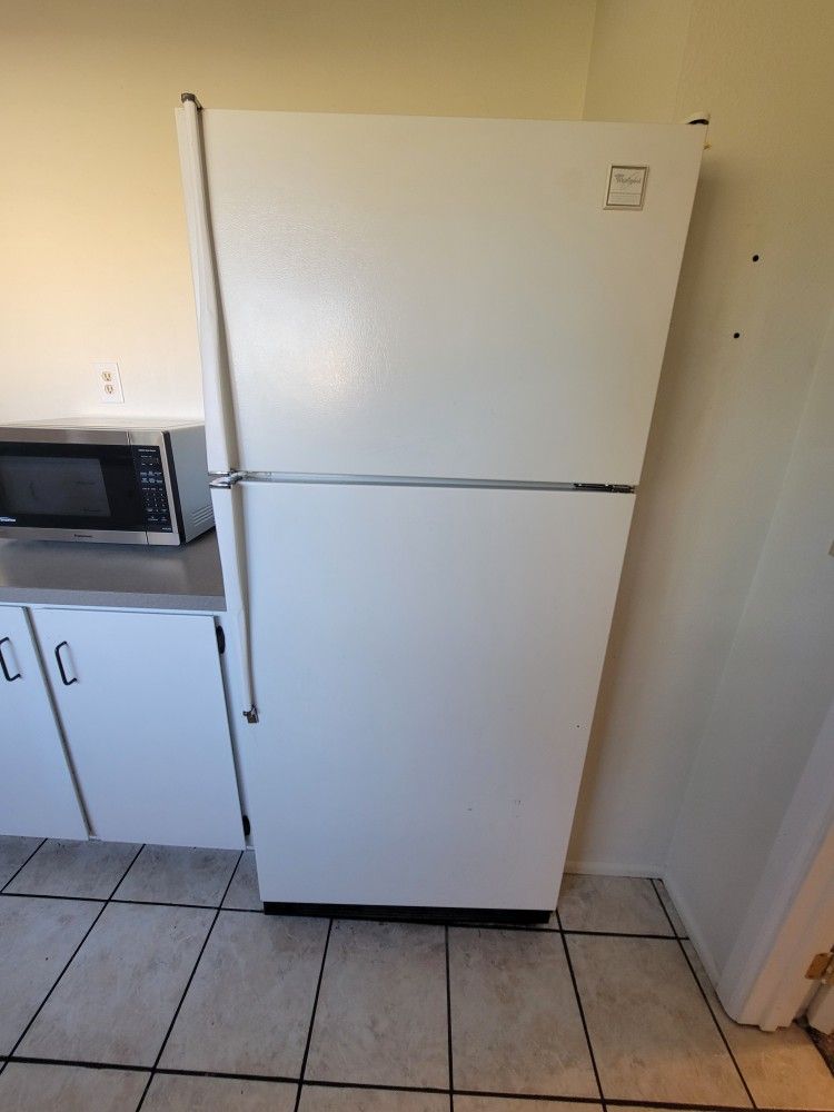 For Sale: Whirlpool Refrigerator 