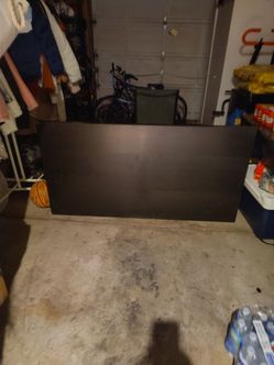 Double bed flame with metal frame