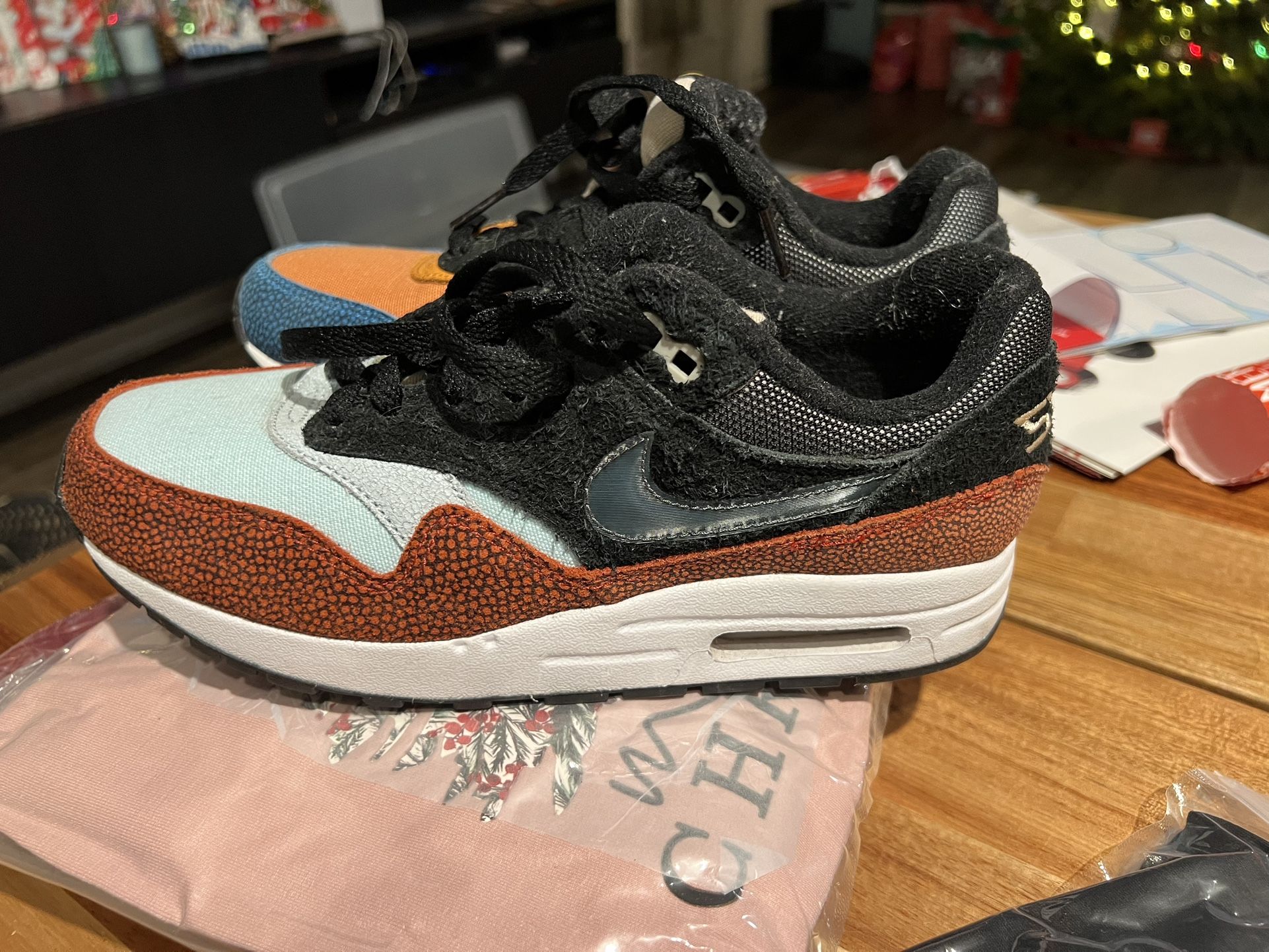 Nike New Air Max De'Aaron Fox X Swipa New Women Color: Orange