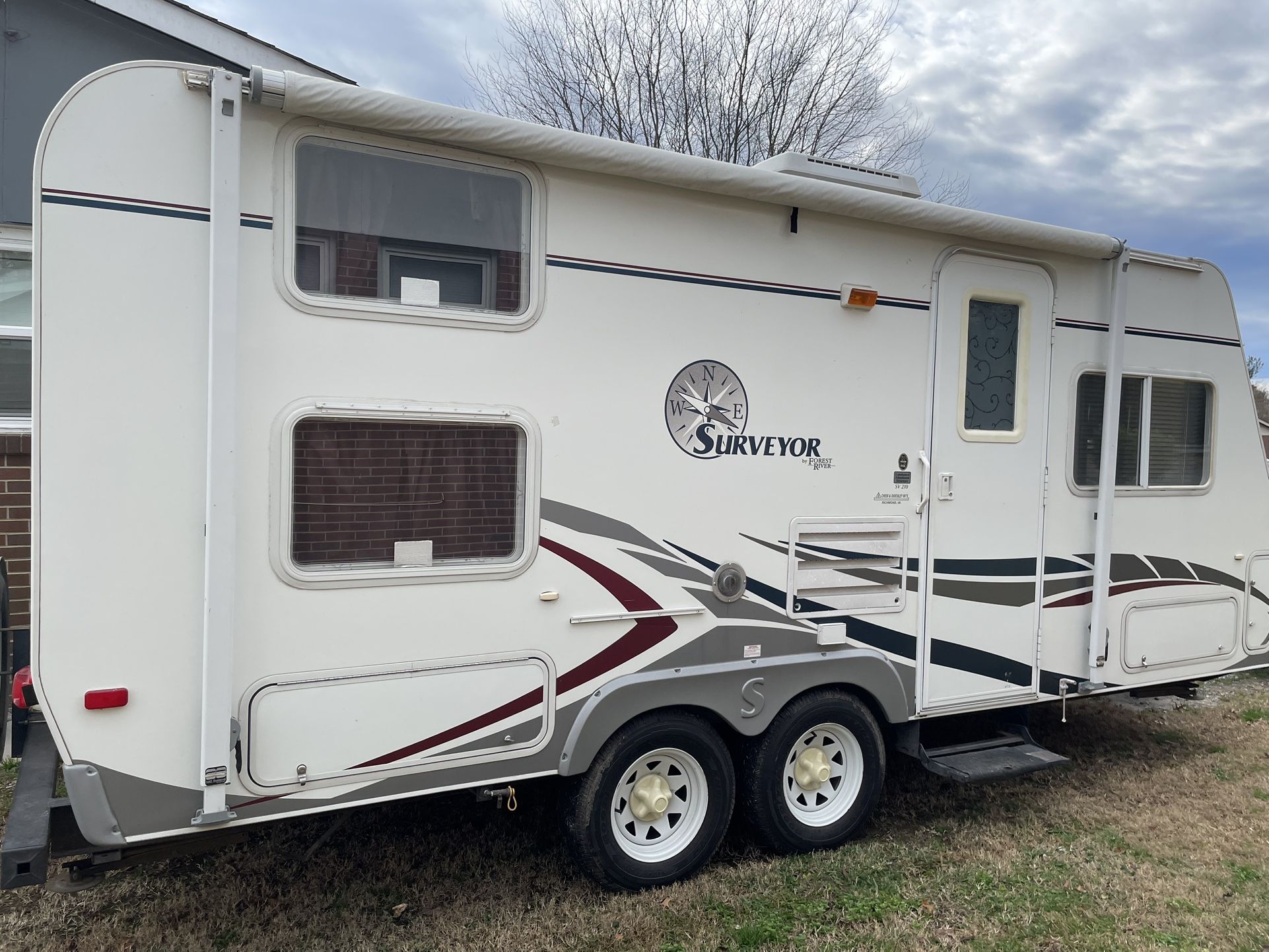 2006 Surveyor Forest river