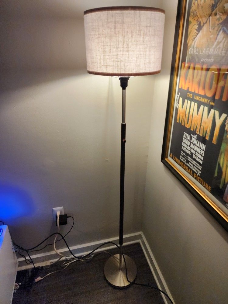 Dimmable Floor Lamp
