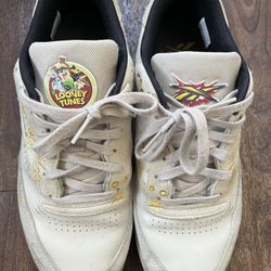 Reebok Looney Tunes Edition Size 9.5