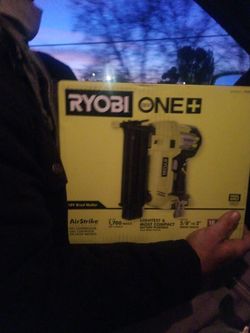 RYOBI 18V Brad Nailer