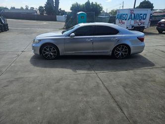 2010 Lexus LS 460