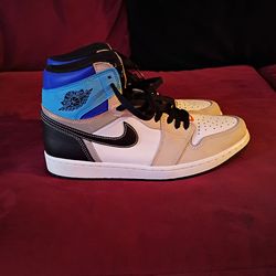 Jordan 1 size 10,, no box