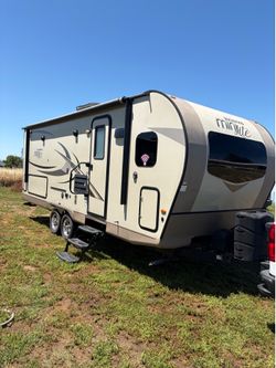 2018 Rookwood Forest River Mini Lite Travel Trailer