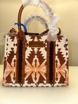 Wrangler Aztec inspired design crossbody handbag