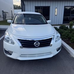 En Venta Nissan Altima Blanco 2015 