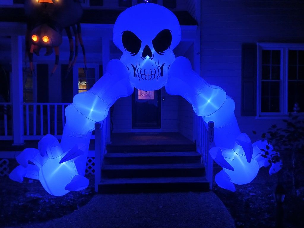 L@@K! Halloween Classics 14' Giant-Sized LED SKELETON ARCHWAY ...