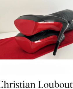 Woman  Christian Louboutin