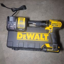 Dewalt Drill/Driver Kit
