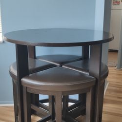 Dinning Table 