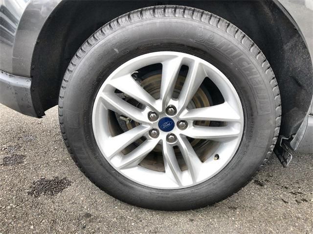 2018 Ford Edge