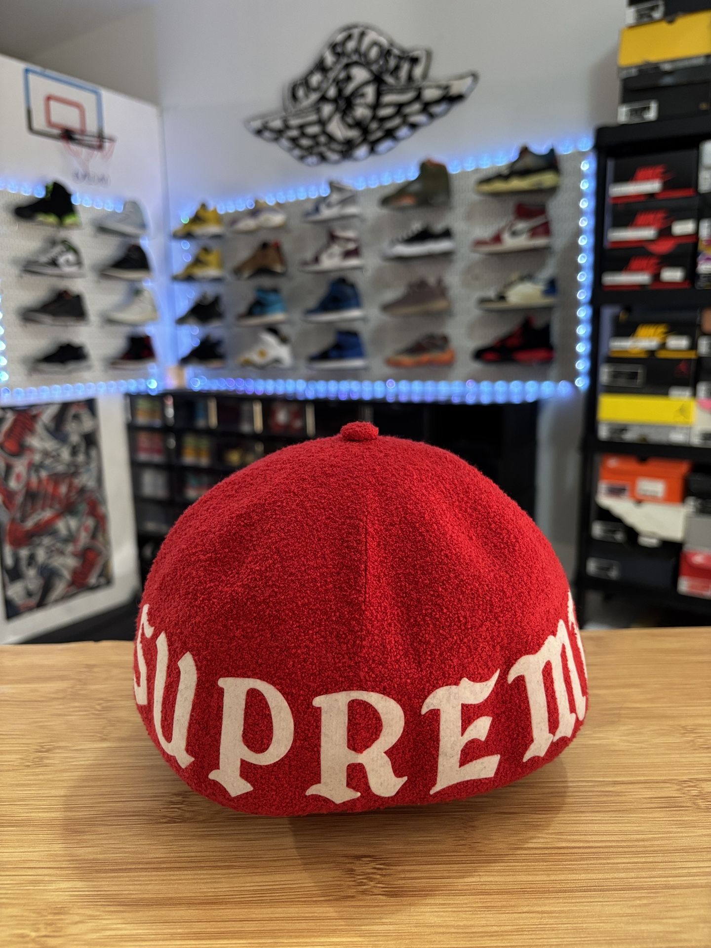 SUPREME KANGOL CAP