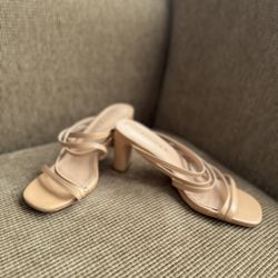 AllegraK Heels 