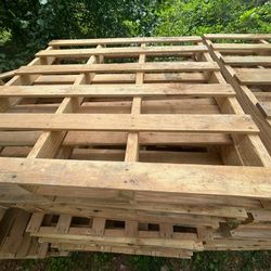 Pallets 