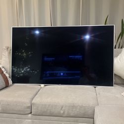 60” LG