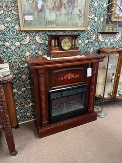 Electric Fireplace w/ Remote