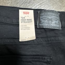 New Levi’s 26W Black 724 
