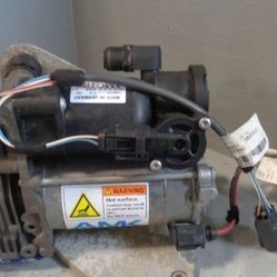 06-13 Range Rover Sport L320 Suspension Compressor 