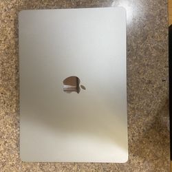 2025 MacBook Air (M4 Chip) Comes W/charger And Box