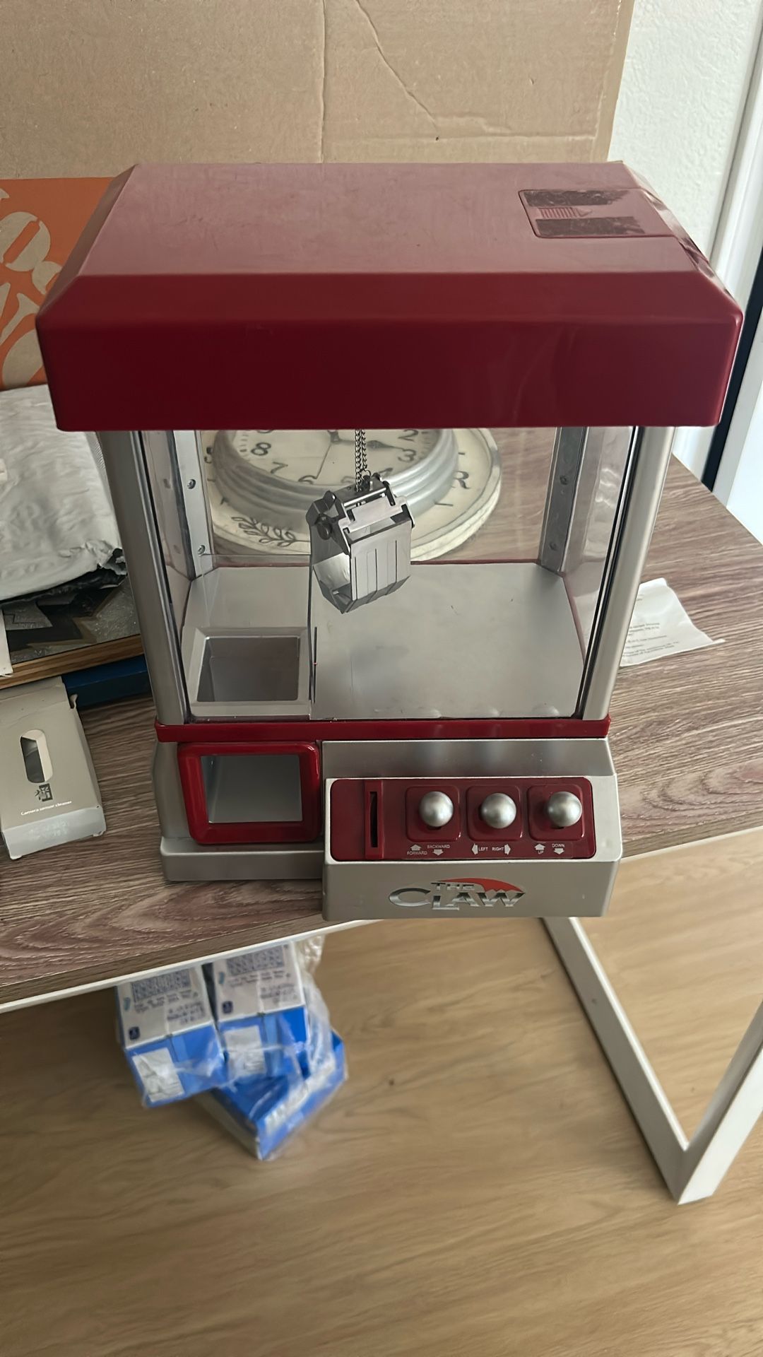 Claw Machine