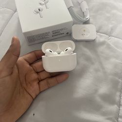 Apple Airpods Pro Generation 2 with MagSafe Wireless Charging Case - White Brand New Sealed