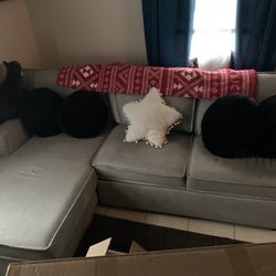 Couch/sectional 