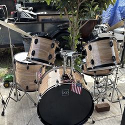 Drum set
