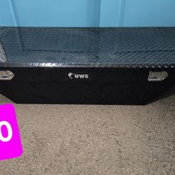 UWS Truck Tool Box