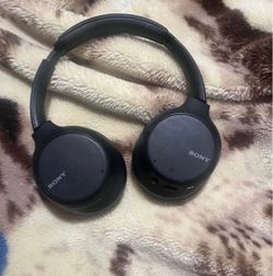 Sony Wireless Over-Ear Headphones Black