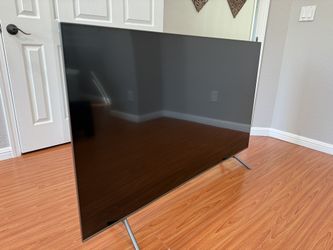 Samsung 65” QLED 4K Smart TV — $320 Firm